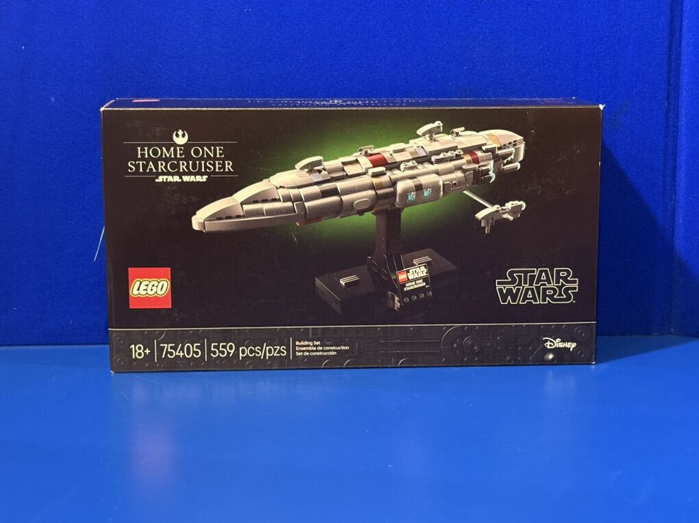 Lego Star Wars 75405 Home One Starcruiser