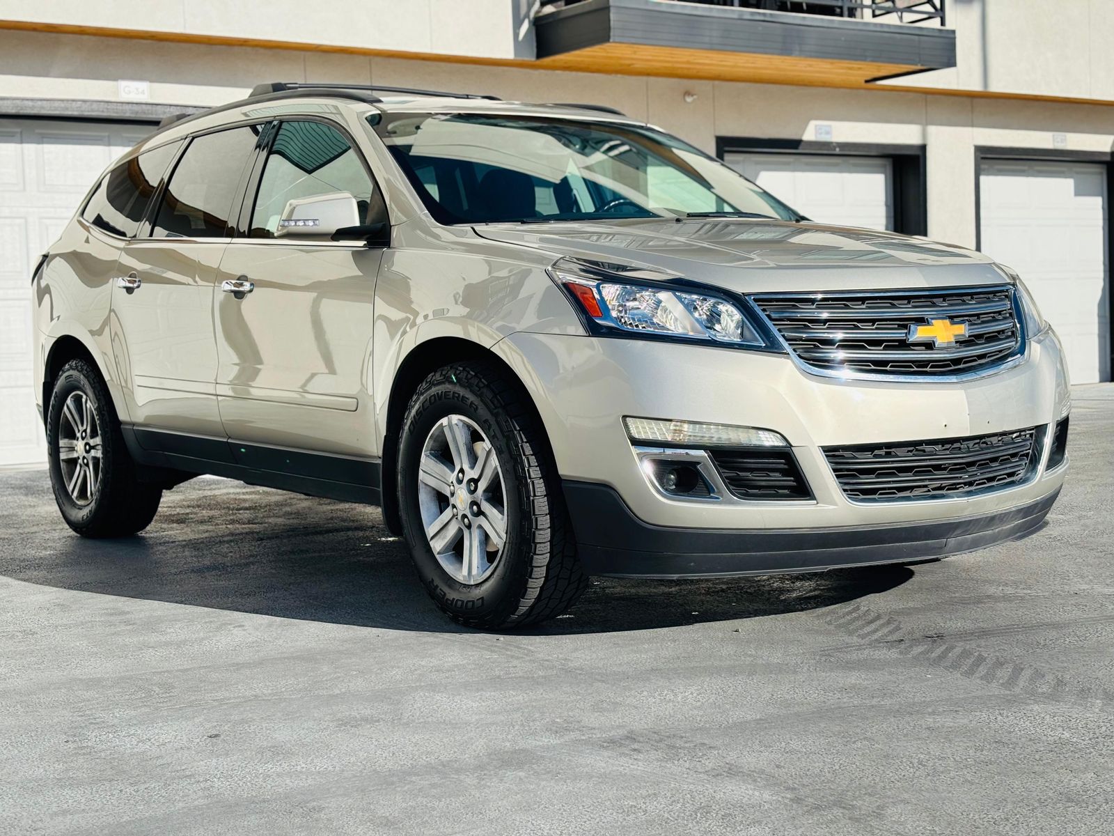 2014 CHEVROLET TRAVERSE LT