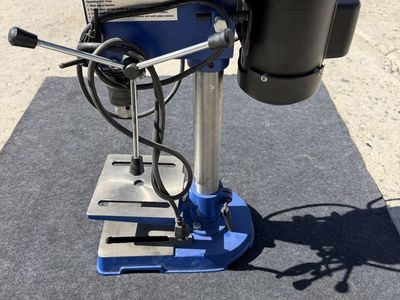 Cummins Industrial Tools 5-Speed Drill Press