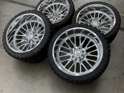 24x14 fittipaldi forged ftf502 wheels/ 33x14.50r24 tis tires 8x170