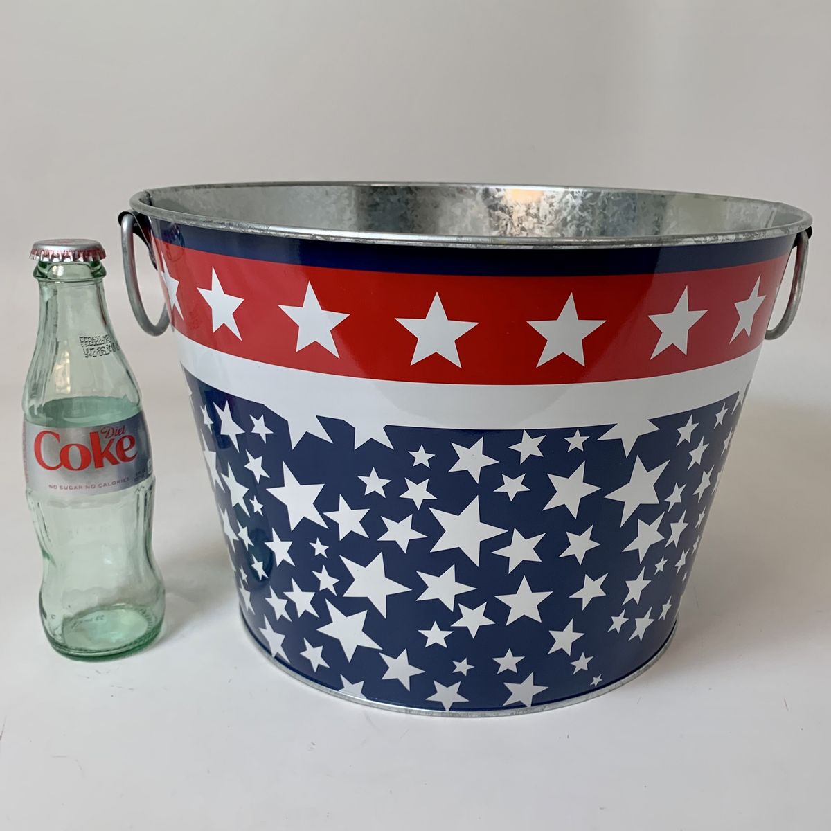 Stars n Stripes Beverage / Ice Tub Galvanized Metal 12in X 8in
