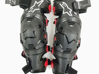 Alpinestars RK-7 Plasma Knee Brace (Black/Red, Medium) (482-00072M-L-R1-S3)