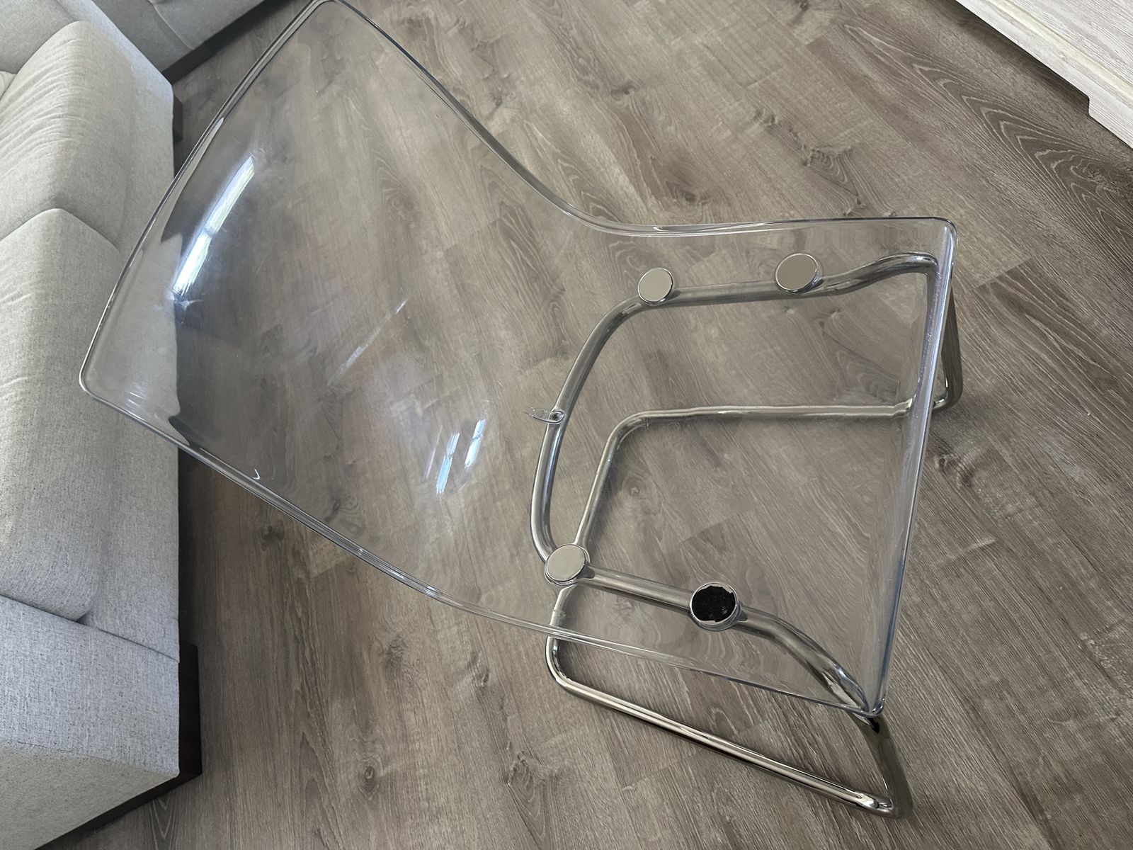 Clear chair