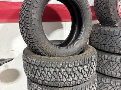 265/60R20 Firestone Destination X/T Tires