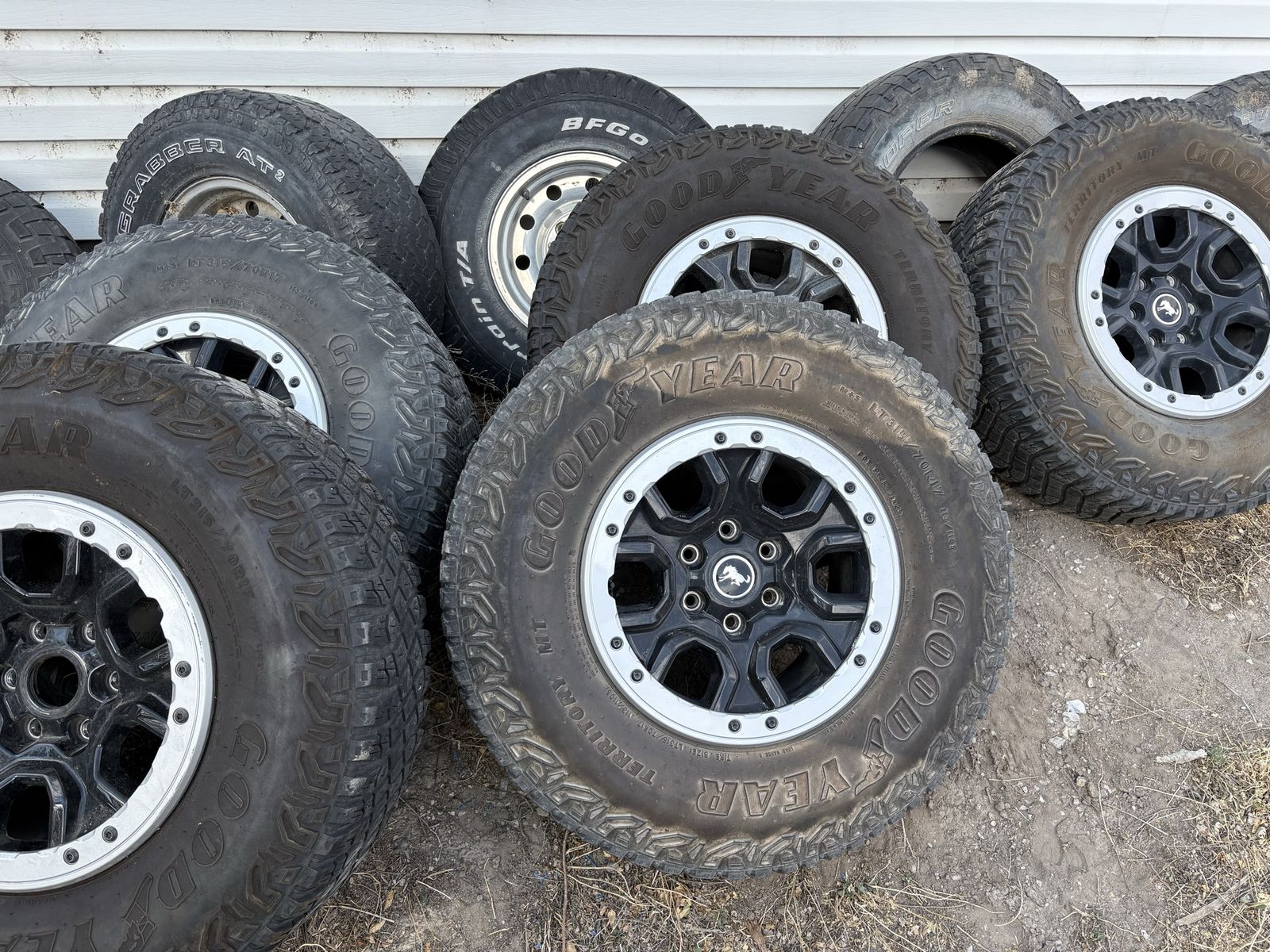OEM Ford Bronco Sasquatch Wheels & Goodyear Territory MT Tires LT315/70R17