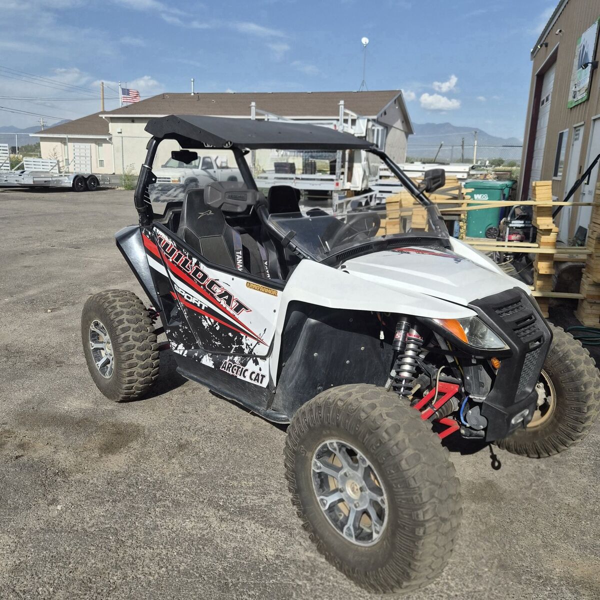 2016 Wildcat 700 low miles Ready to Ride