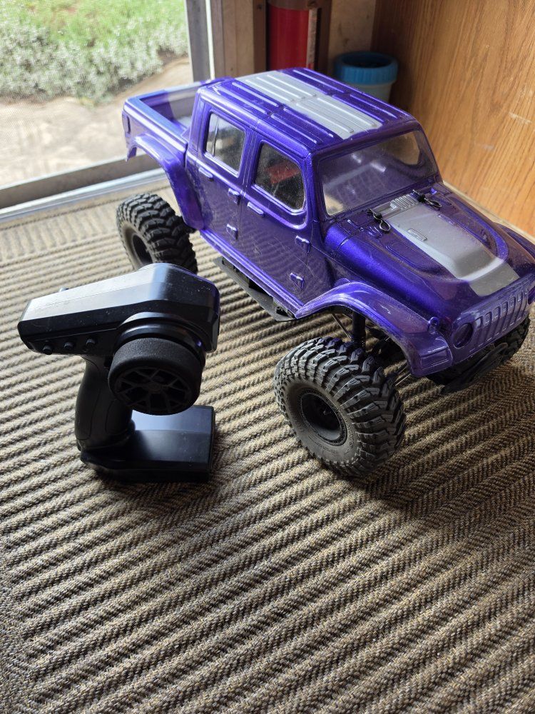 Axial SCX10iii Coyote with extra body and some upgrades