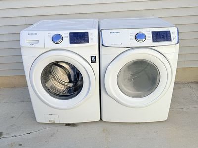 Samsung washer and electric dryer