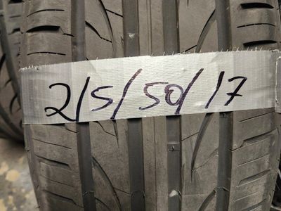 215/50r17 lexani lx uhp-207