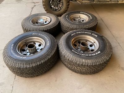Tires and Wheels 35x12.50 R16.6 LT