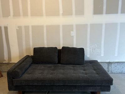 Right Arm Corner Chaise