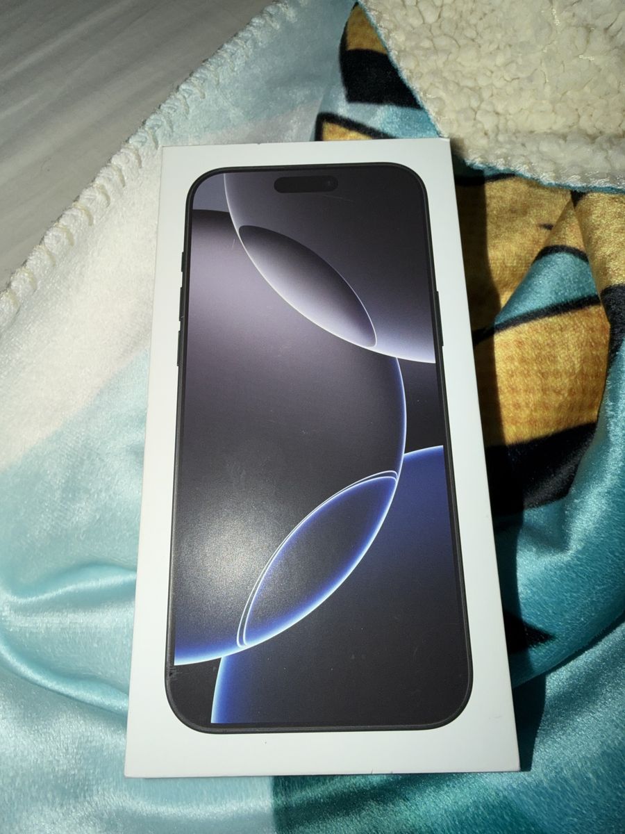 iPhone 16 Pro Max