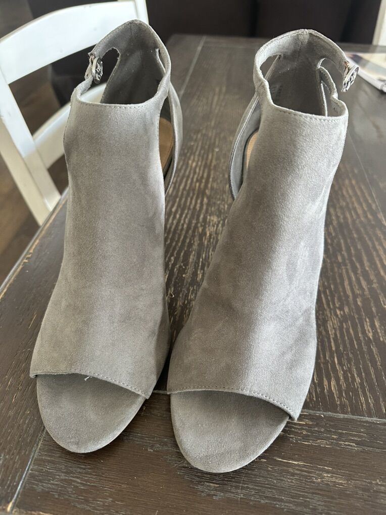 Womesn Shoes Size 11- Christian Siriano