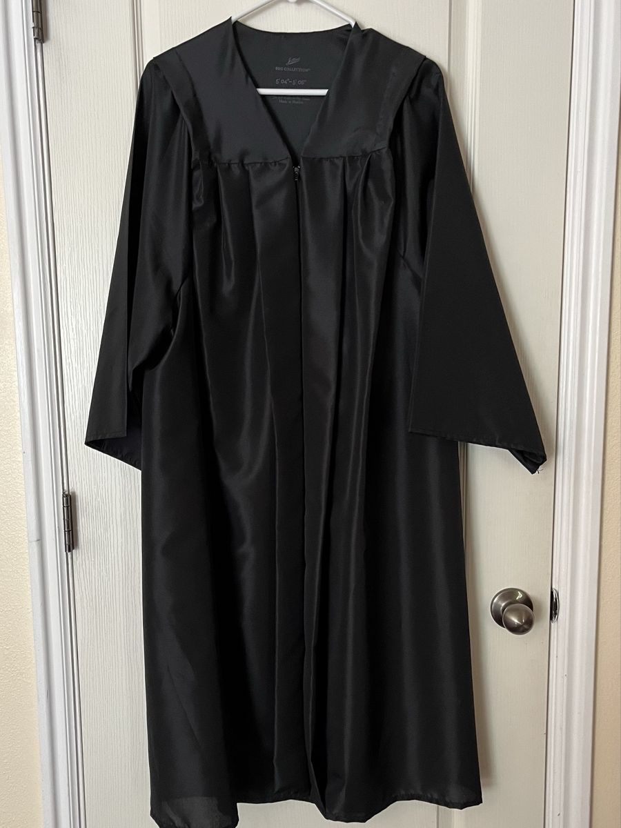 Jostens Black Graduation Gown & Cap.