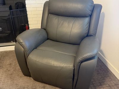Recliner