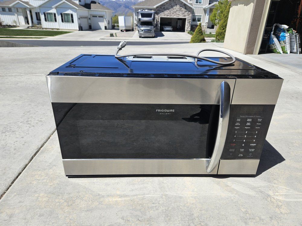 Frigidaire Microwave