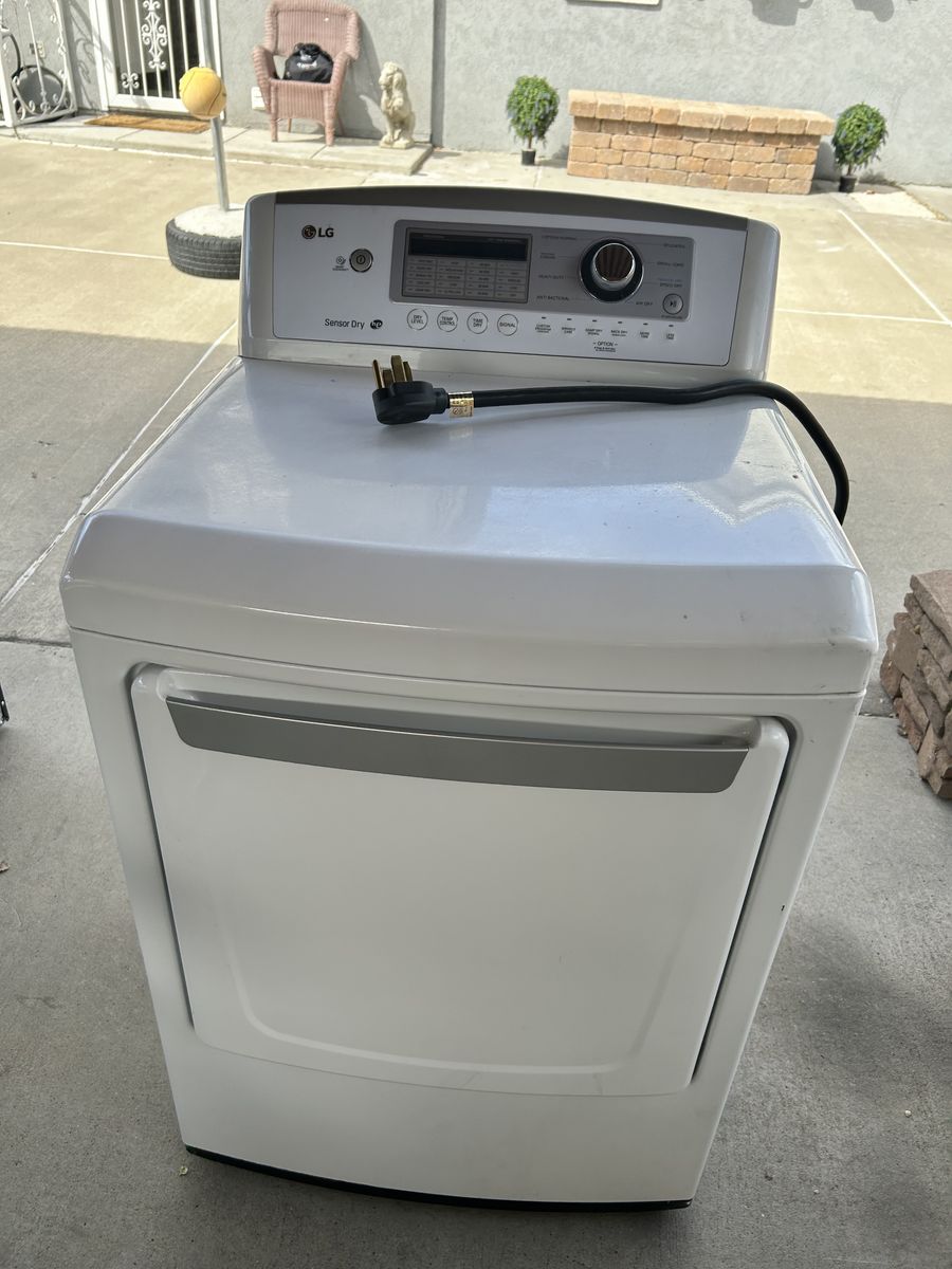 LG Dryer electric