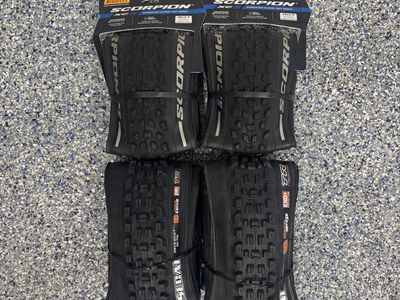 Pirelli / Maxxis 29" Tires - Scorpion / Assegai