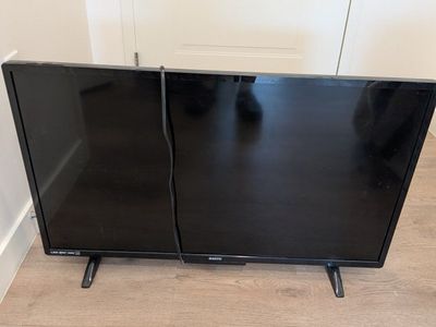 Sanyo 1080p TV 40"