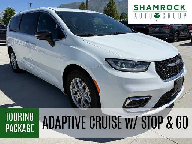 2024 Chrysler Pacifica Touring