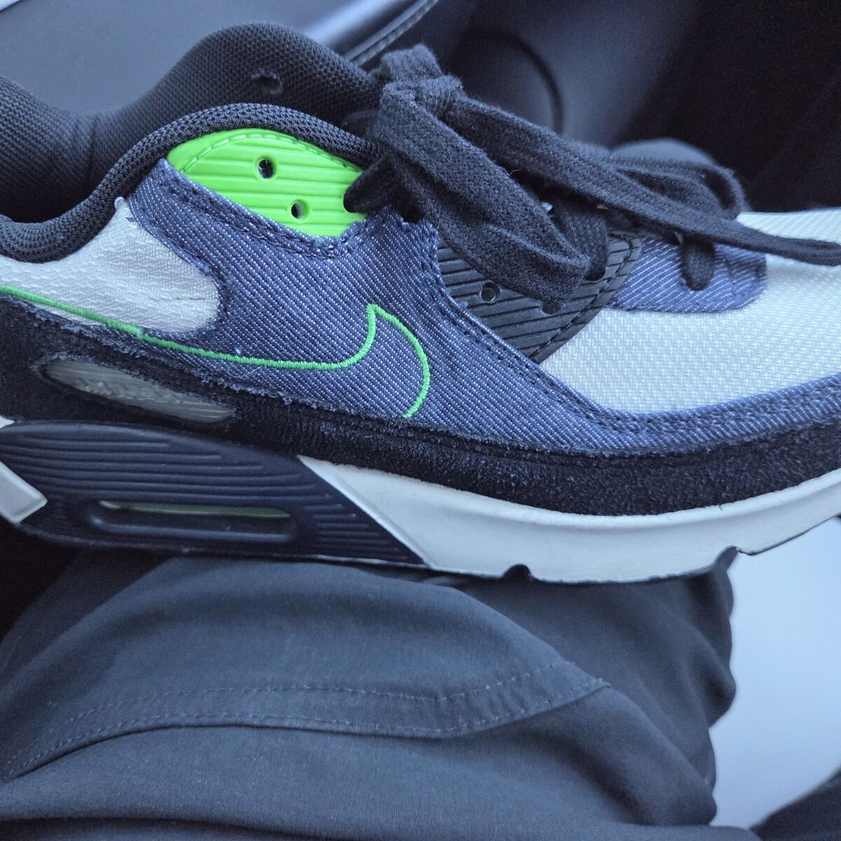 Nike Air Max 90 SE 6.5Y