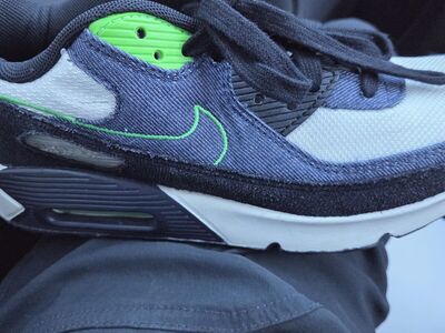 Nike Air Max 90 SE 6.5Y