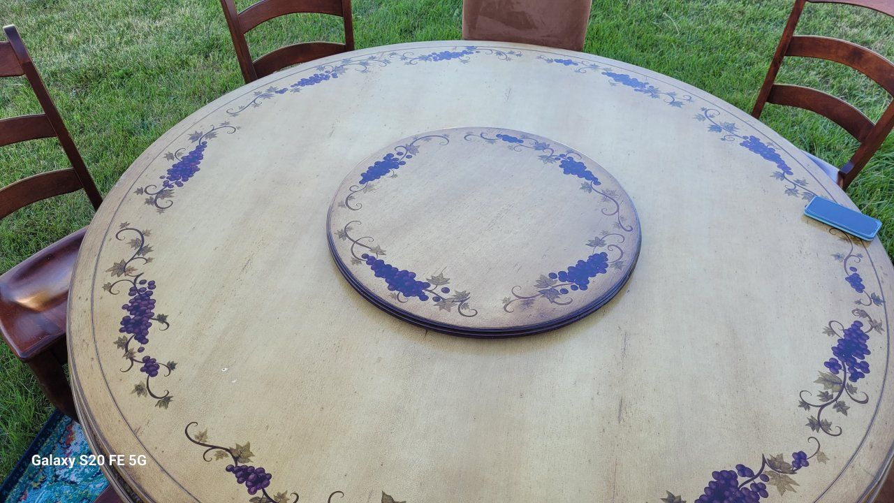 Main image 3