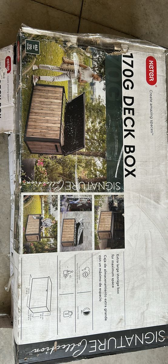 Keter Signature Collection 170G Deck Box - 643 Liter Extra Large Outdoor Storage Box