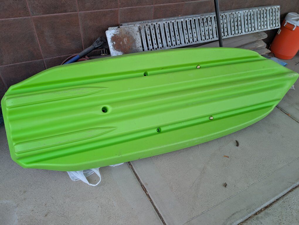 USED Lifetime Daylite Kayak 8 ft