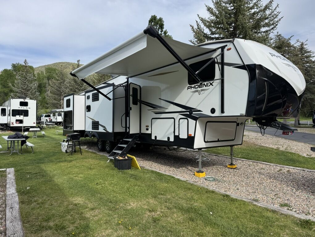 2022 Shasta Pheonix 367bh