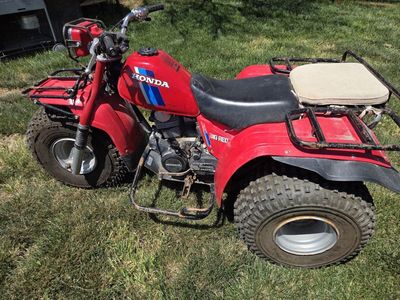 Honda ATC 200ES Big Red 3-Wheeler ATV - Red, Vintage Off-Road Fun