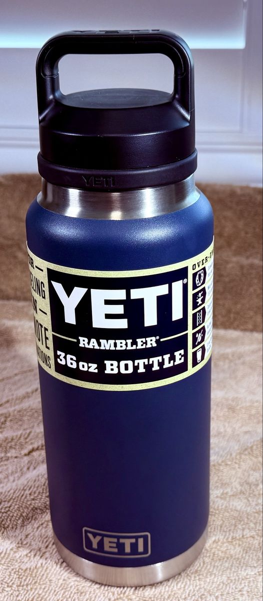 Yeti 36 Oz. rambler Bottle W/Chug Cap