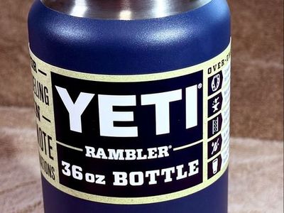 Yeti 36 Oz. rambler Bottle W/Chug Cap