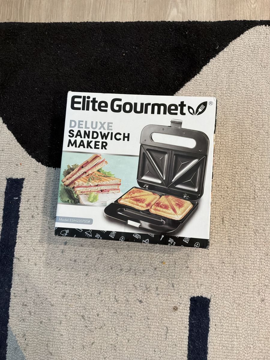 Elite Gourmet Deluxe Sandwich Maker Model ESM2207SS#