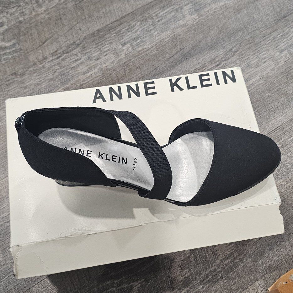 New Anne Klein Size Memory Foam Size 8