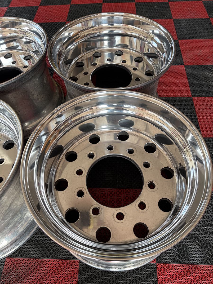 Super Single Rims / Acuride 22.5