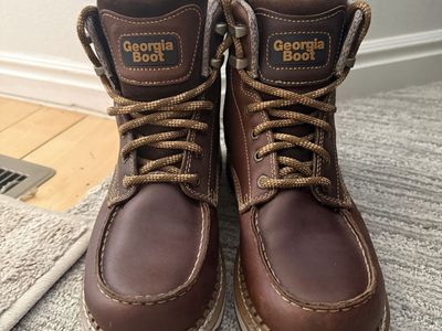 Georgia boots 8.5