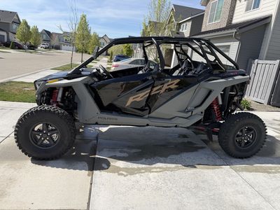 2022 Polaris Rzr Turbo R 4