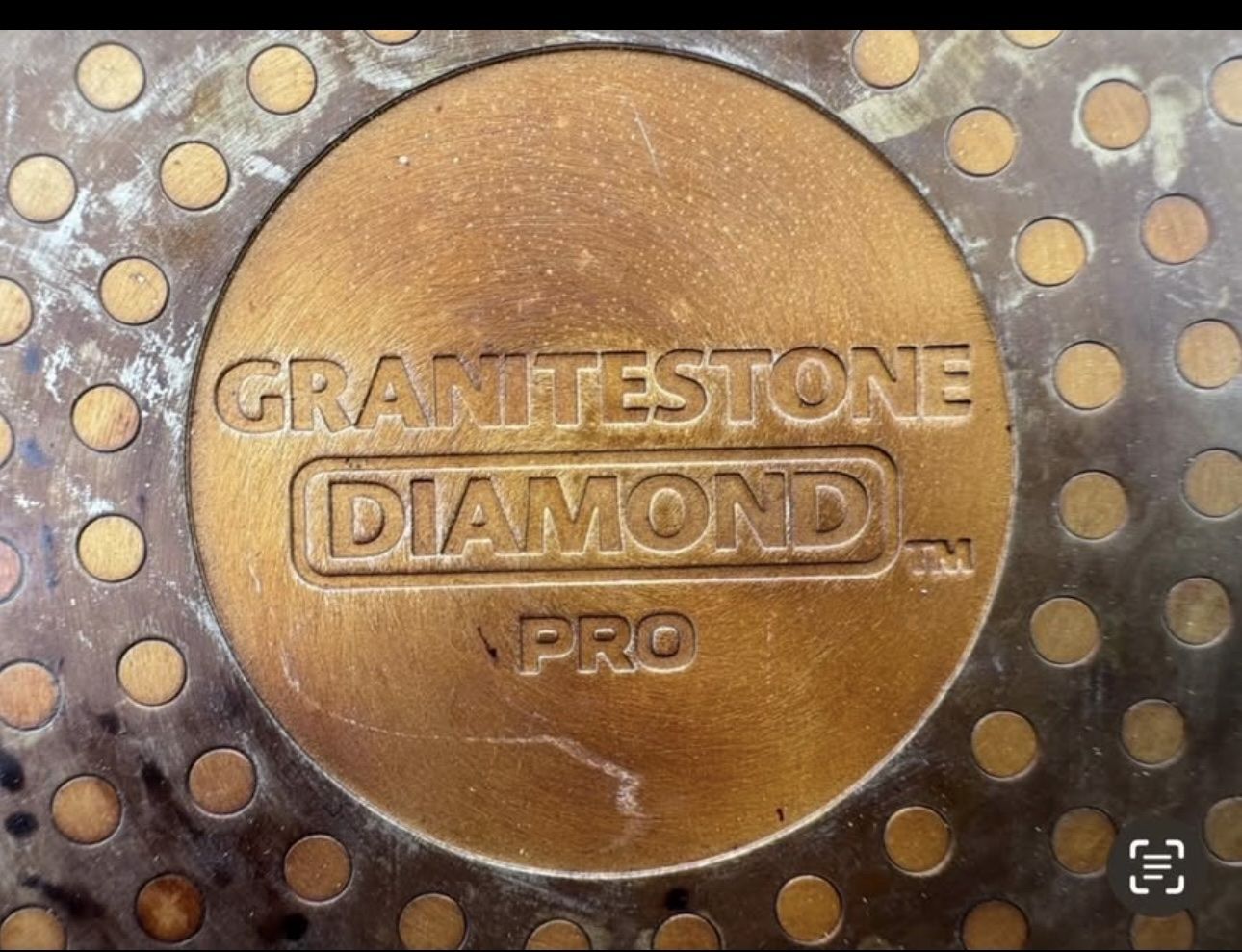 Main image 3