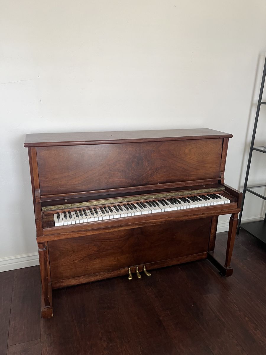 Free piano