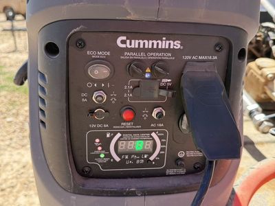 Cummins Onan P2500i Inverter Generator