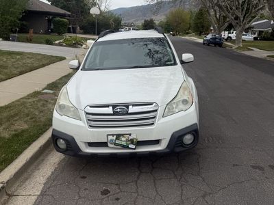 2013 Subaru Outback 2.5i Premium 6 spd MANUAL Transmission