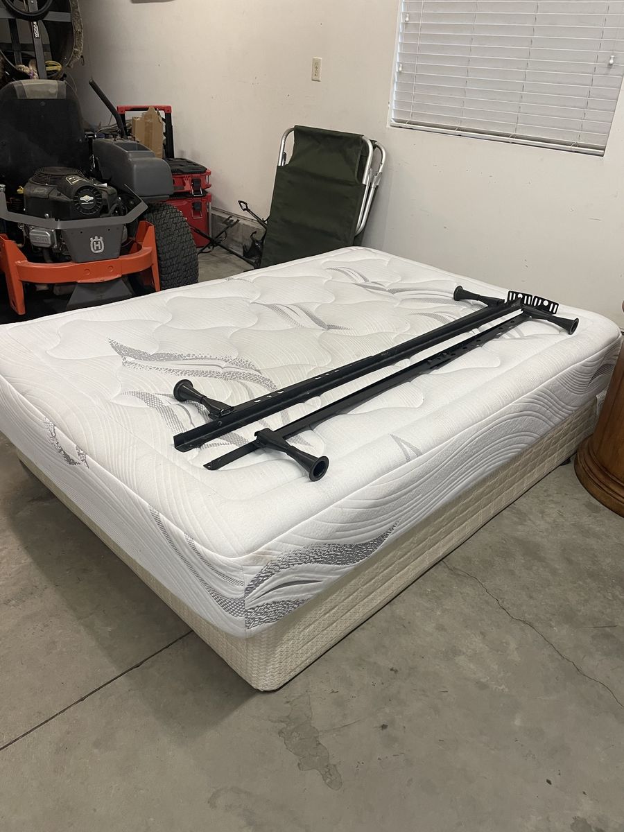 Full size bed with box spring