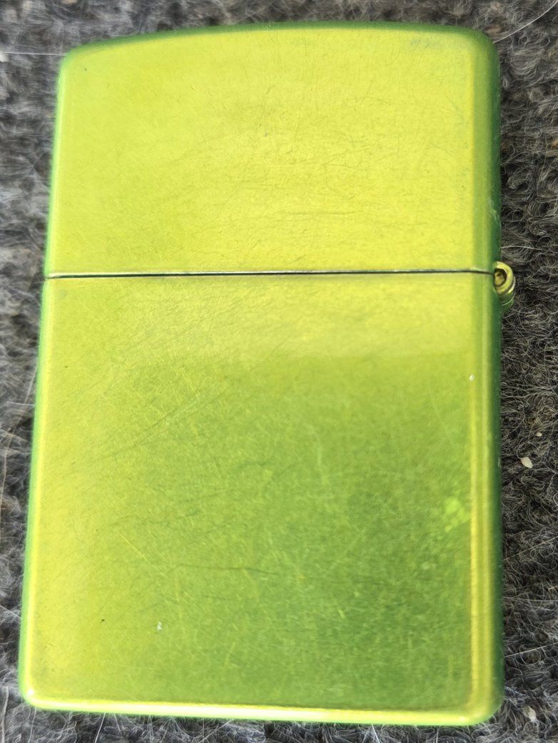 Main image 3