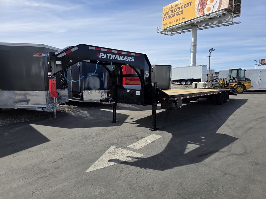 2026 PJ Trailers 36' LD Gooseneck 25.9K Dual Flatd