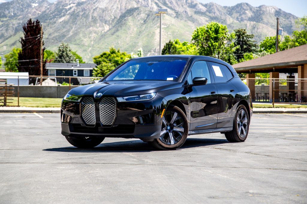 2024 BMW iX xDrive50