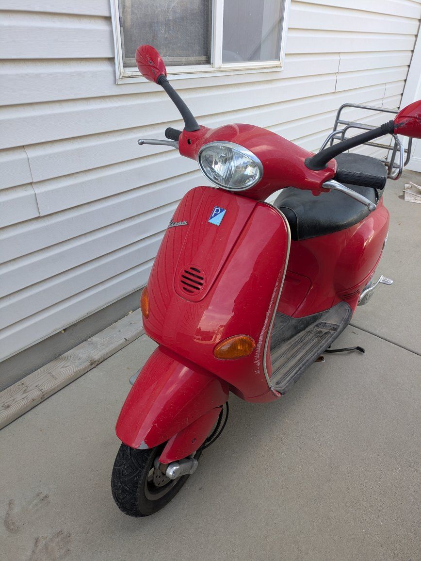 2005 Vespa ET4