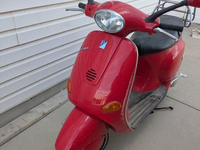 2005 Vespa ET4