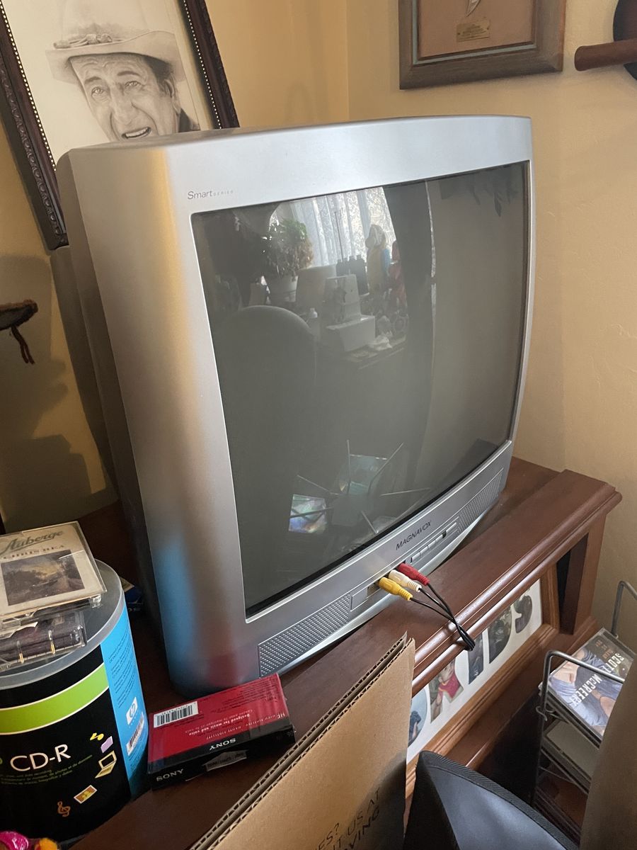MagnaVox Crt Tv