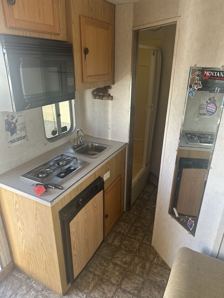 Main image 12